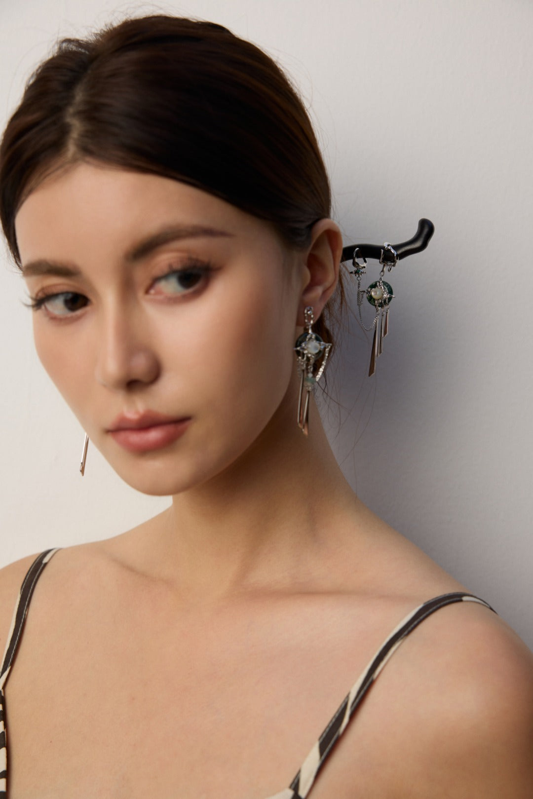 DOUBLE&LL Moss Agate Peace Earrings - S925 Silver Pteria Penguin Shell Cabochons Neo-Chinese Zen Jewelry